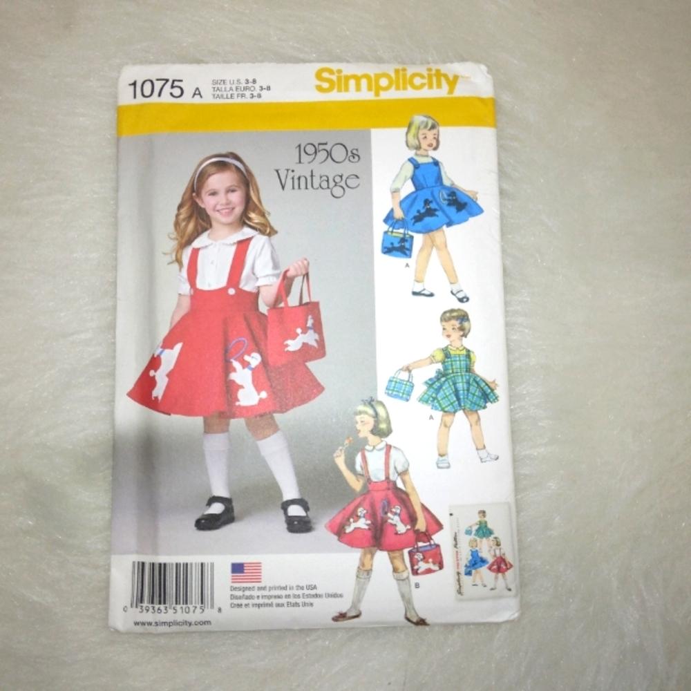 Simplicity 1075 Retro Child's jumper, skirt, and bag. 1950s